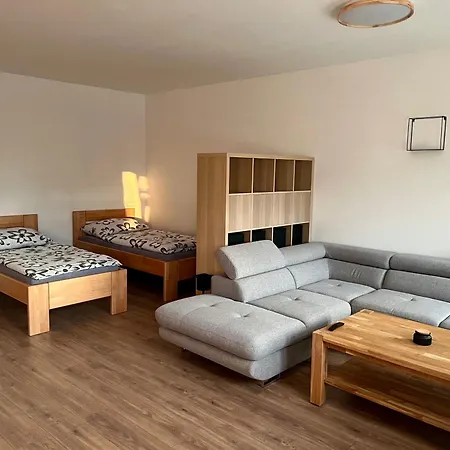 Apartman Na Namesti II Kraliky Exterior photo