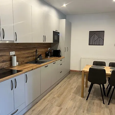 Apartman Na Namesti II Kraliky Exterior photo