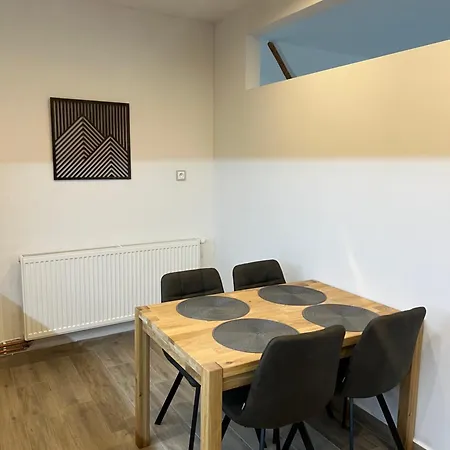 Apartman Na Namesti II Kraliky Exterior photo