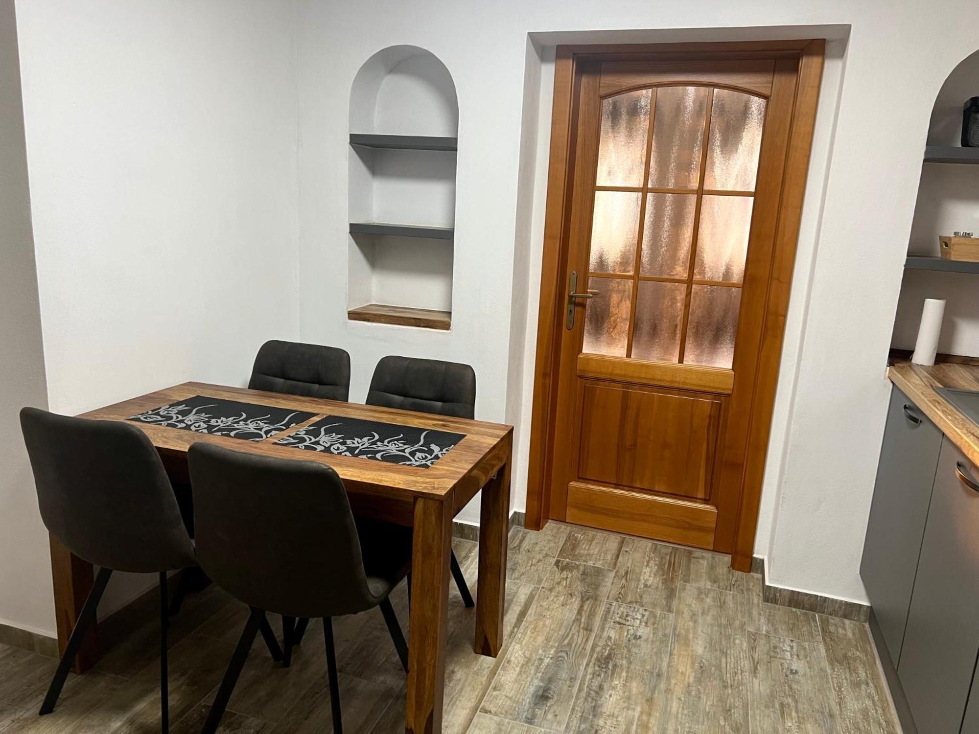 Apartment Na Namesti Ii *