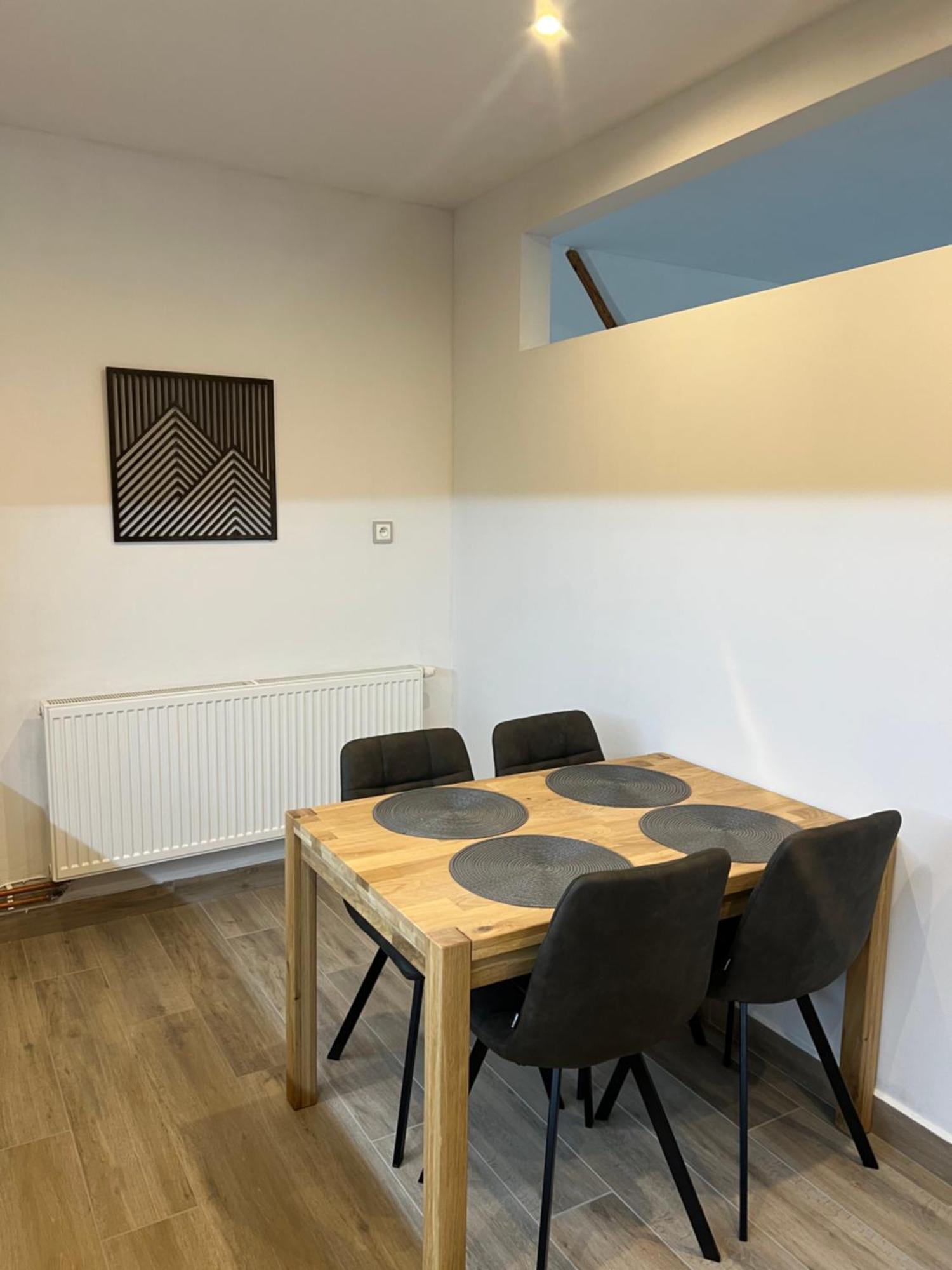 Apartmán Na Namesti Ii Kraliky